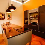 Apartman Der Schwarzbau - Luxus Und Runding